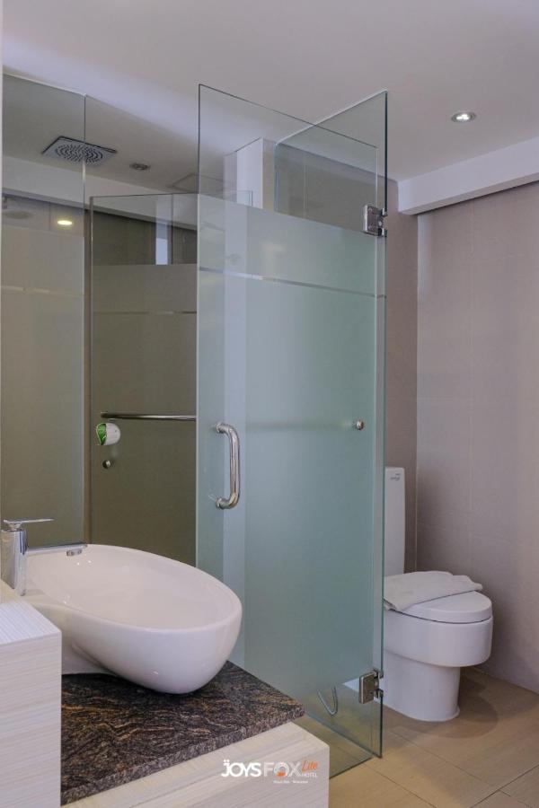 Royal Bay Hotel Makassar Dış mekan fotoğraf