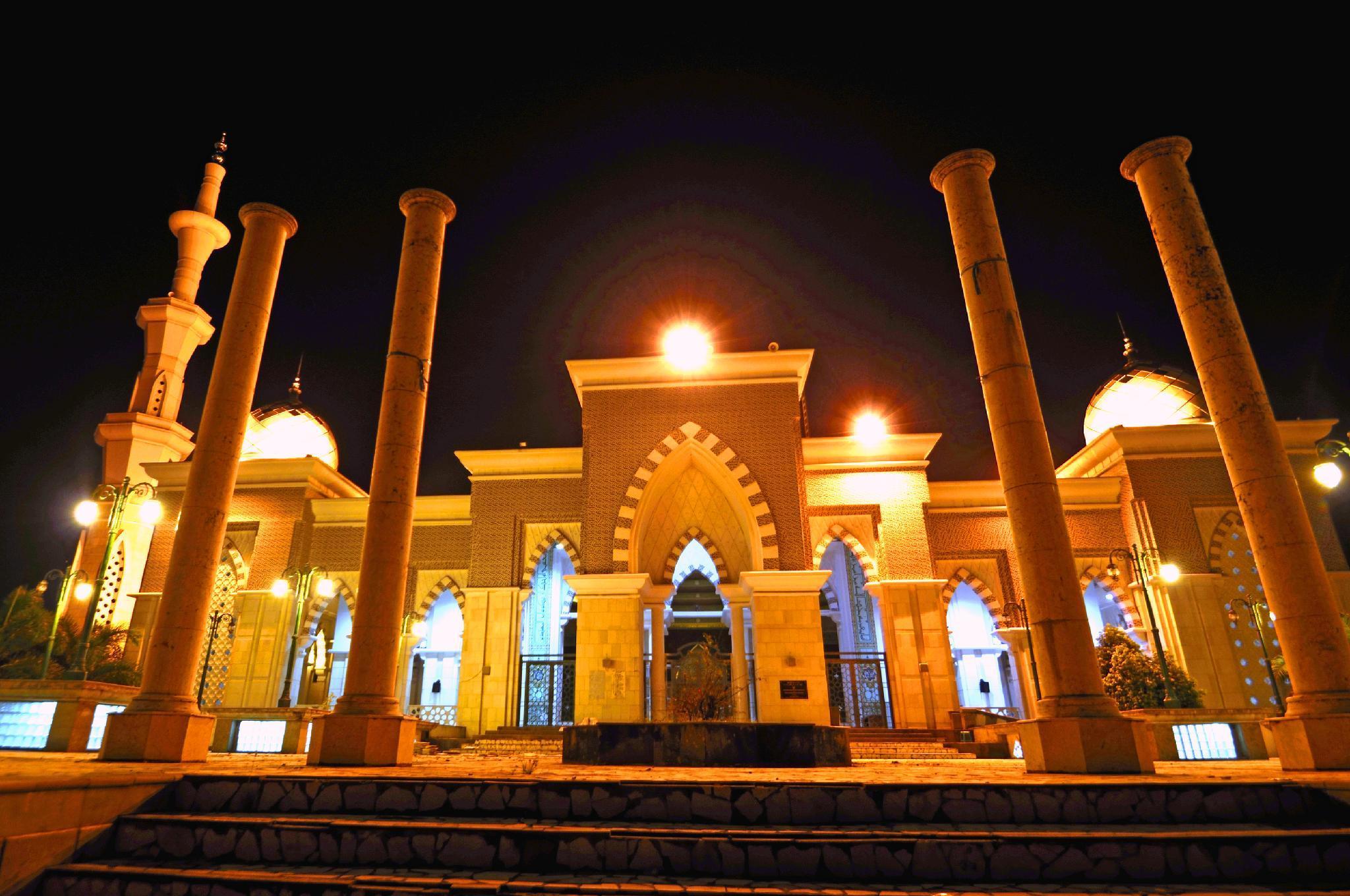 Royal Bay Hotel Makassar Dış mekan fotoğraf