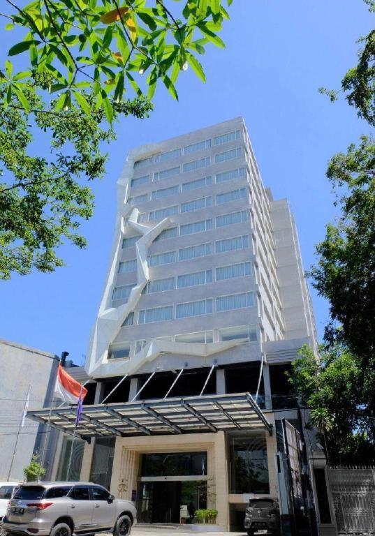 Royal Bay Hotel Makassar Dış mekan fotoğraf